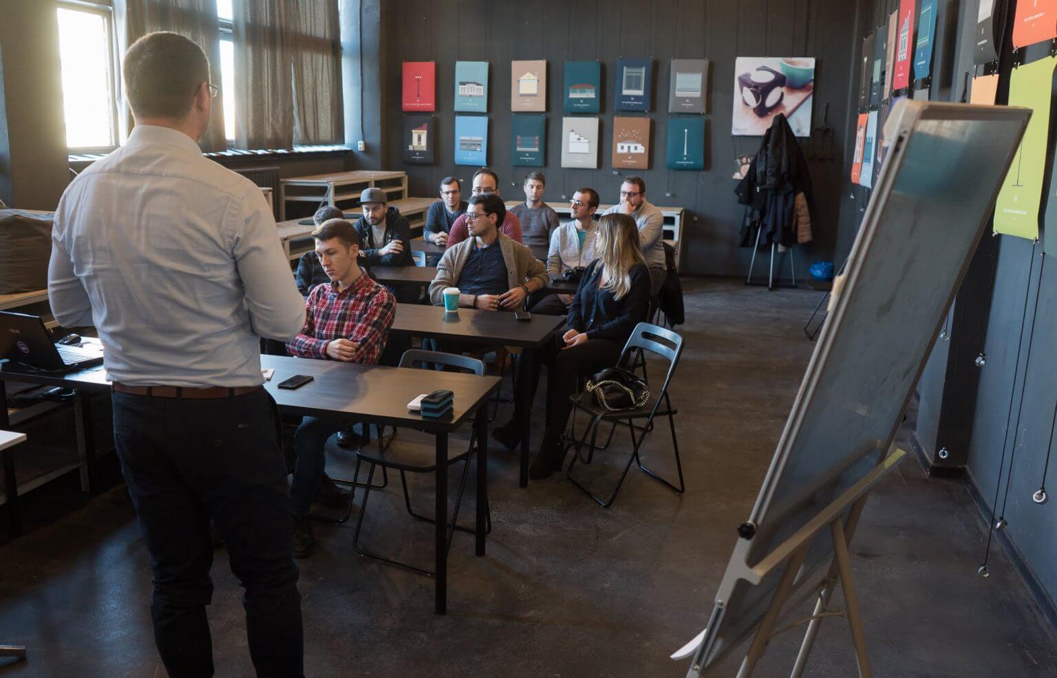 Cursuri IT online programare, testare software, baze de date